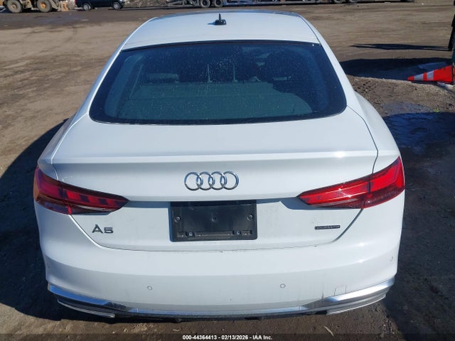 2024 Audi A5 Sportback Premium 45 Tfsi S Line Quattro S Tronic მანქანა იყიდება აუქციონზე, vin: WAUDACF54RA117443, აუქციონის ნომერი: 44364413