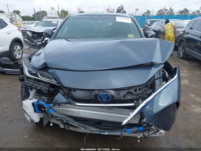 Toyota Venza Limited 2023 JTEAAAAH9PJ141760 Image 13