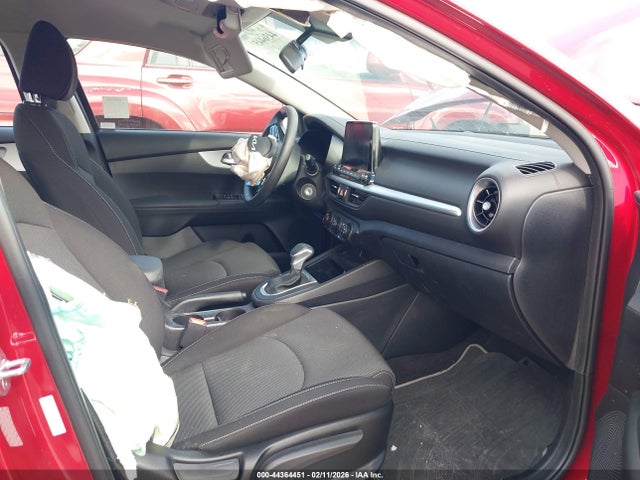 3KPF24AD4PE543818 KIA Forte Lxs