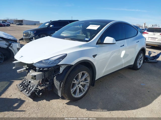 2023 TESLA MODEL Y 7SAYGDEE4PA088895 Photo 1