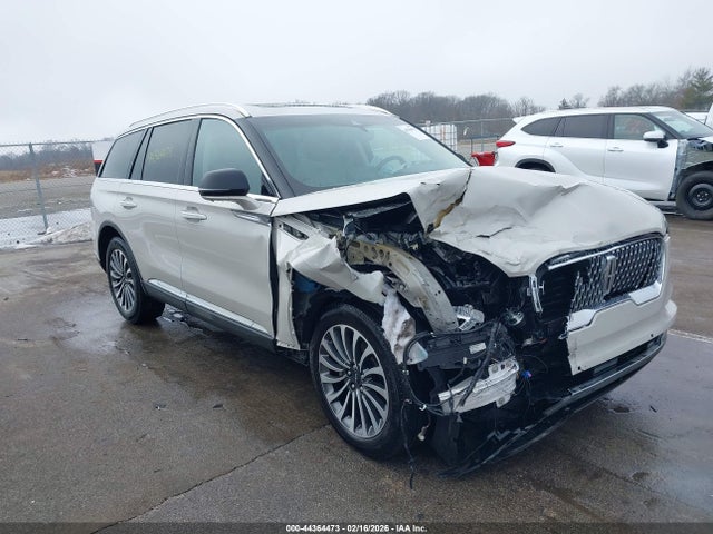 2023 LINCOLN AVIATOR 5LM5J7XC2PGL28168