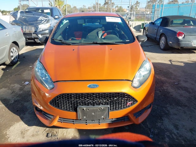 Ford FIESTA ST 2018 3FADP4GX2JM113993 Image 12
