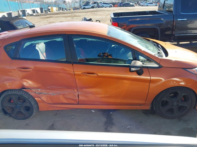 Ford FIESTA ST 2018 3FADP4GX2JM113993 Image 13