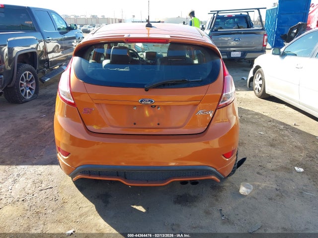 Ford FIESTA ST 2018 3FADP4GX2JM113993 Image 16