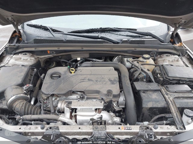 1G1ZD5ST5NF134838 Chevrolet Malibu Fwd Lt