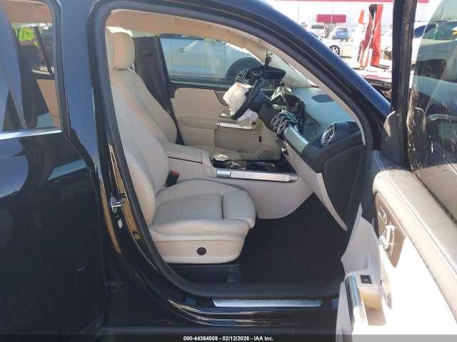 2022 MERCEDES-BENZ GLB 250 W1N4M4GB6NW257942 Photo 4