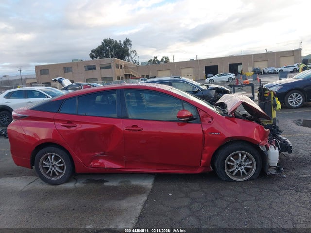 JTDKARFU4G3507867 Toyota Prius Three