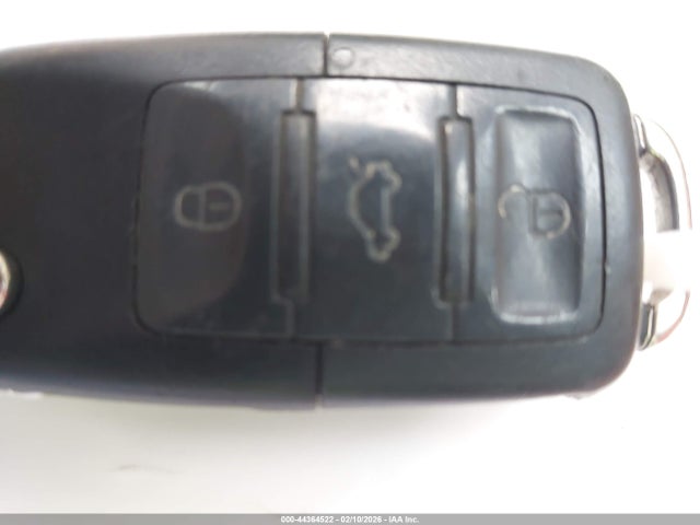 44364522 :رقم المزاد ، WVWFA71F17V004154 vin ، 2007 Volkswagen Eos 2.0t مزاد بيع