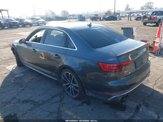 2018 AUDI S4 WAUB4AF49JA002660 Photo 2