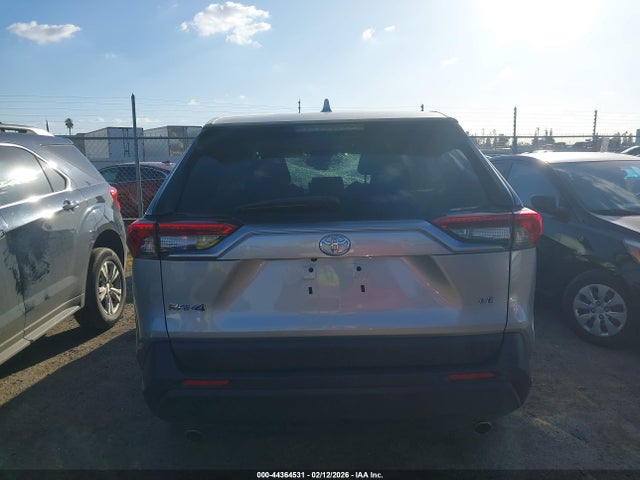 2T3H1RFV7PW257802 Toyota RAV4 LE