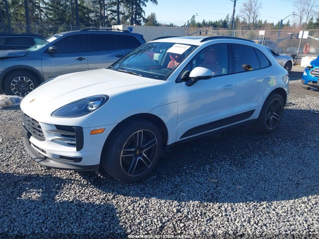 2021 PORSCHE MACAN WP1AA2A55MLB08222 Photo 1