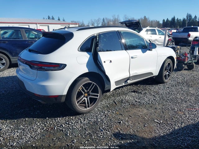 2021 PORSCHE MACAN WP1AA2A55MLB08222 Photo 3