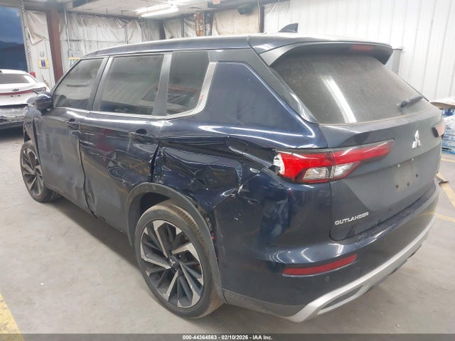 2022 MITSUBISHI OUTLANDER JA4J4UA80NZ046218 Photo 2