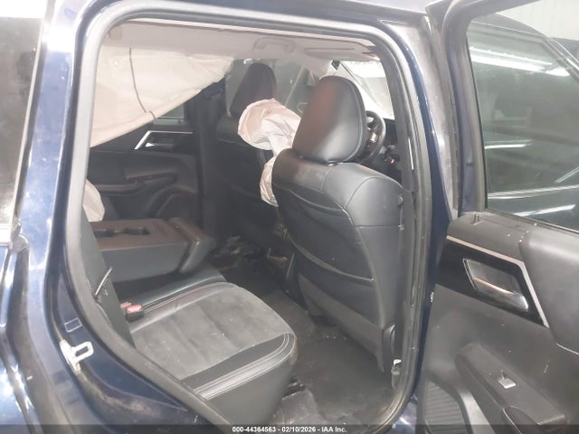 2022 MITSUBISHI OUTLANDER JA4J4UA80NZ046218 Photo 7