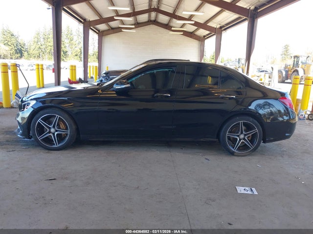 55SWF4KB8HU181469 Mercedes-Benz C 300 Sport 4matic