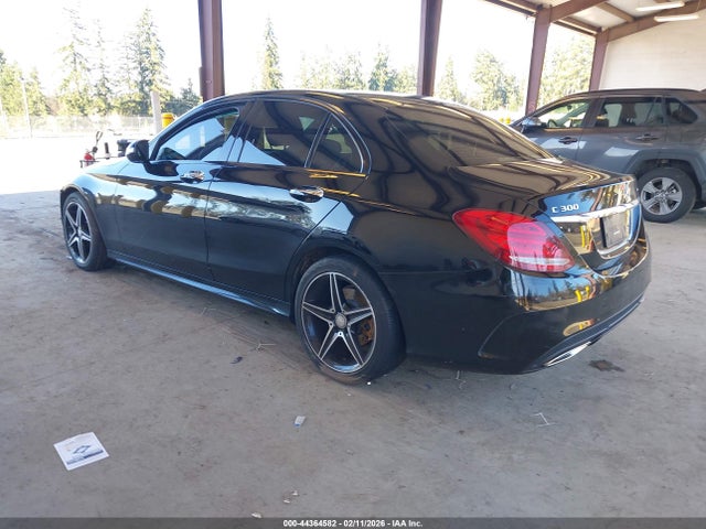 2017 MERCEDES-BENZ C 300 55SWF4KB8HU181469 Photo 2