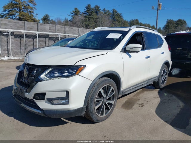 JN8AT2MV6JW301954 Nissan Rogue Sl