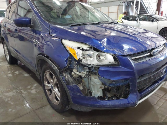 1FMCU9GX4EUD10382 Ford ESCAPE SE