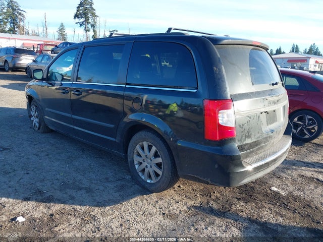 2016 Chrysler Town & Country Touring მანქანა იყიდება აუქციონზე, vin: 2C4RC1BG1GR230063, აუქციონის ნომერი: 44364605