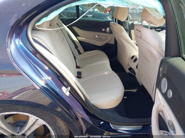 Продажа на аукционе авто 2018 Mercedes-benz E 300, vin: WDDZF4JB5JA332305, номер лота: 44364631