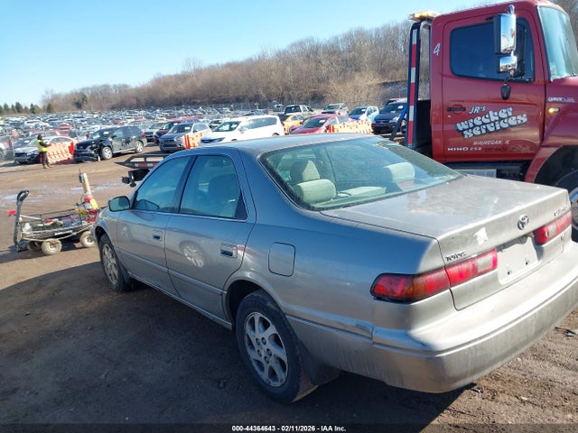 1999 TOYOTA CAMRY JT2BF28K2X0180724 Photo 2