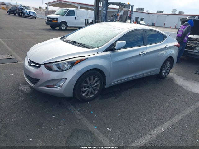 5NPDH4AE5GH761048 Hyundai ELANTRA SE