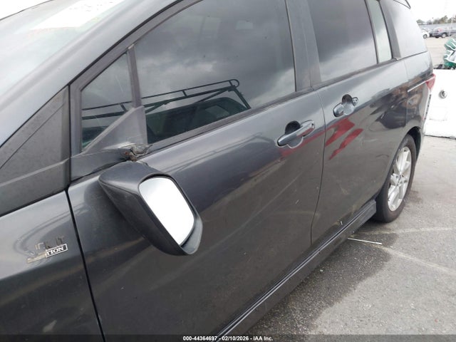 Mazda Mazda5 Touring 2014 JM1CW2CL2E0165746 Image 6