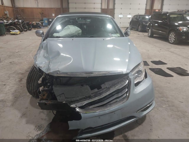 Продаж на аукціоні авто 2013 Chrysler 200 Limited, vin: 1C3BCBFG7DN723731, номер лоту: 44364759