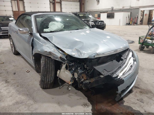 Продаж на аукціоні авто 2013 Chrysler 200 Limited, vin: 1C3BCBFG7DN723731, номер лоту: 44364759