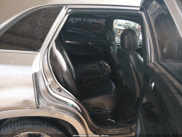 5XYKWDA72EG489707 KIA Sorento Limited V6