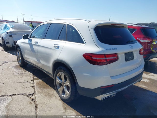 WDC0G4JBXJV040071 Mercedes-Benz GLC 300
