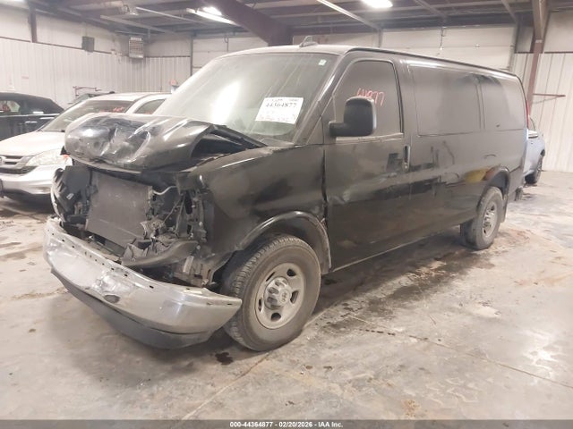 1GCWGAFPXJ1187520 Chevrolet Express 2500 Work Van