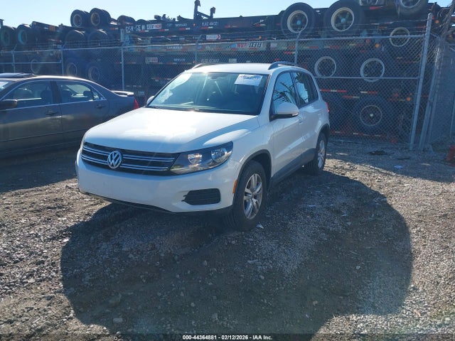 WVGBV7AXXHW504820 Volkswagen Tiguan 2.0t S