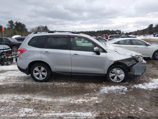 Subaru Forester 2.5i Premium 2014 JF2SJAEC6EH536010 Image 13