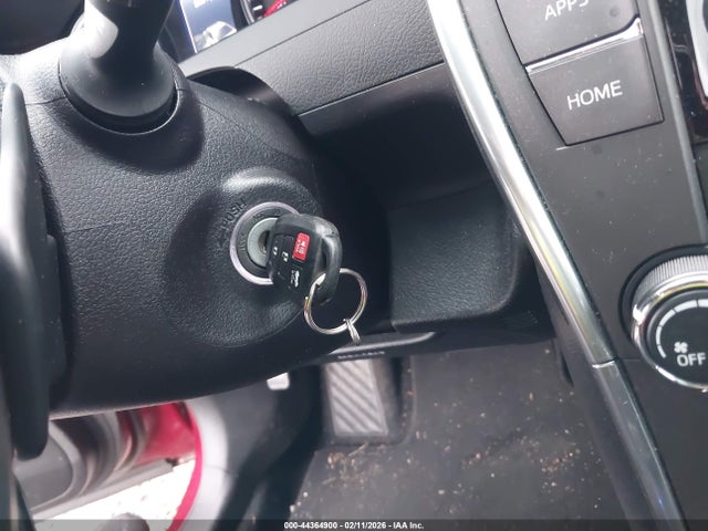 4T1BF1FK4HU753830 Toyota CAMRY SE
