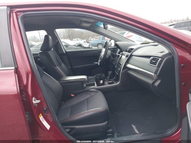4T1BF1FK4HU753830 Toyota CAMRY SE