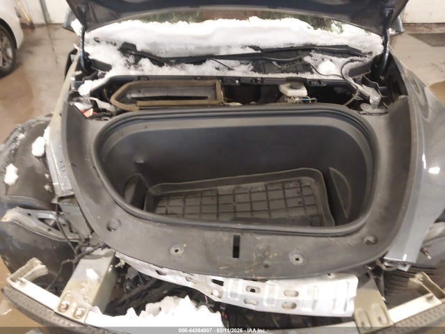 5YJYGDEE0LF014304 Tesla Model Y Long Range Dual Motor All-wheel Drive