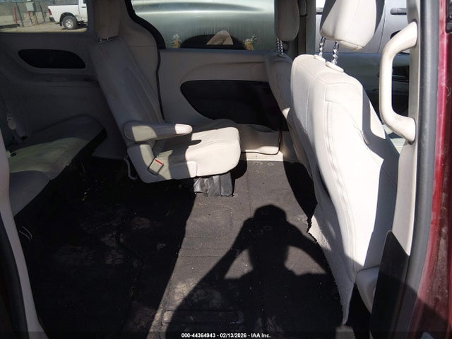 2C4RC1CG2HR636319 Chrysler Pacifica Lx