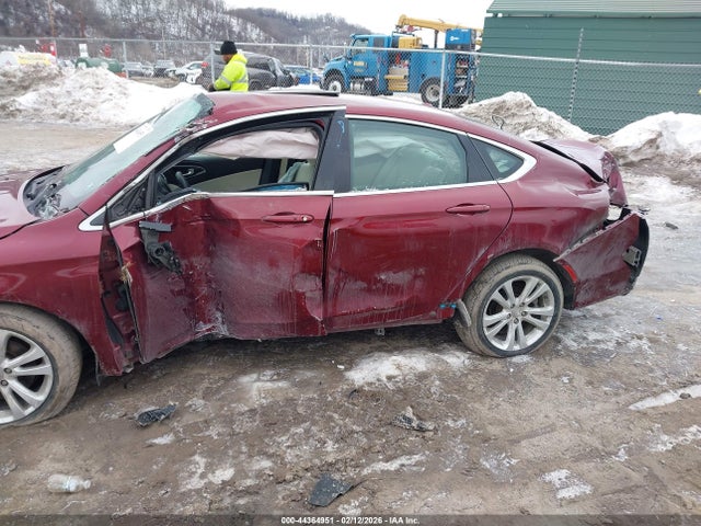 44364951 :رقم المزاد ، 1C3CCCAB2FN609631 vin ، 2015 Chrysler 200 Limited مزاد بيع