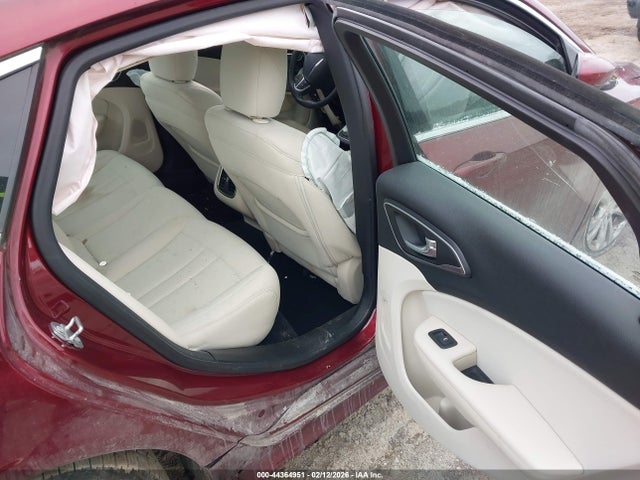 44364951 :رقم المزاد ، 1C3CCCAB2FN609631 vin ، 2015 Chrysler 200 Limited مزاد بيع