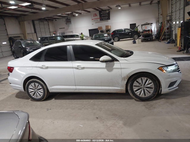 Продажа на аукционе авто 2020 Volkswagen Jetta 1.4t R-line/1.4t S/1.4t Se, vin: 3VWC57BU9LM082977, номер лота: 44364983
