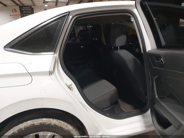 Продажа на аукционе авто 2020 Volkswagen Jetta 1.4t R-line/1.4t S/1.4t Se, vin: 3VWC57BU9LM082977, номер лота: 44364983
