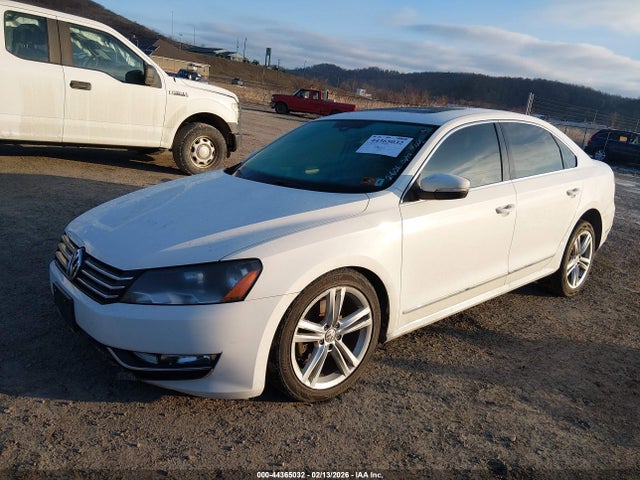 Продажа на аукционе авто 2015 Volkswagen Passat 1.8t Se, vin: 1VWBT7A33FC005182, номер лота: 44365032