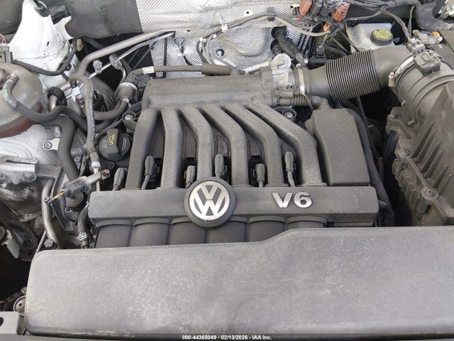 2021 Volkswagen Atlas 3.6l V6 Se W/technology მანქანა იყიდება აუქციონზე, vin: 1V2JR2CA6MC604911, აუქციონის ნომერი: 44365049