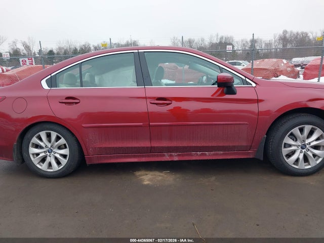 2015 Subaru Legacy 2.5i Premium მანქანა იყიდება აუქციონზე, vin: 4S3BNAC67F3045542, აუქციონის ნომერი: 44365067