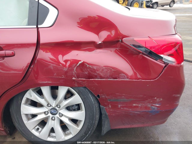 2015 Subaru Legacy 2.5i Premium მანქანა იყიდება აუქციონზე, vin: 4S3BNAC67F3045542, აუქციონის ნომერი: 44365067