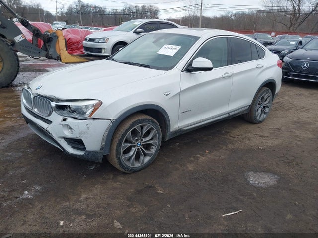 2015 BMW X4 5UXXW5C55F0E87871 Photo 1