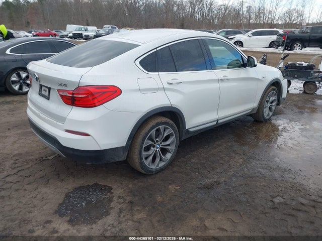2015 BMW X4 5UXXW5C55F0E87871 Photo 3