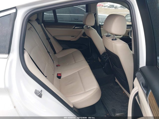 2015 BMW X4 5UXXW5C55F0E87871 Photo 7