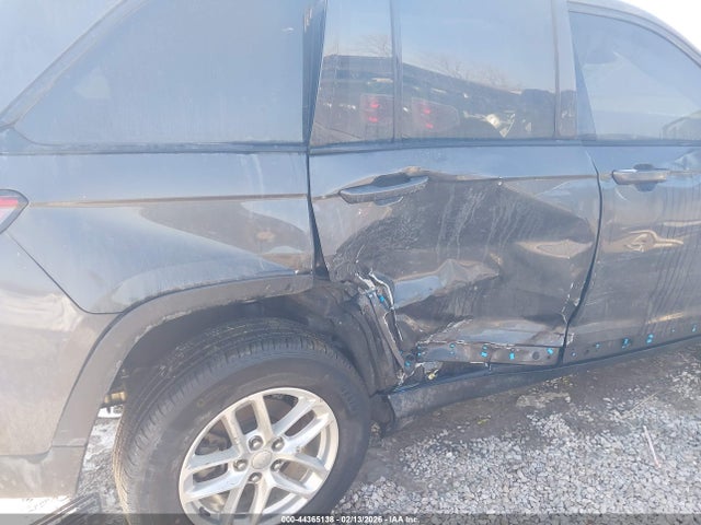 2023 JEEP GRAND CHEROKEE 1C4RJHAG4P8900829 Photo 5